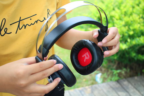 万魔头戴电竞耳机Pro 声与光的交融，只为沉浸式电竞体验与数字衍生内容制作